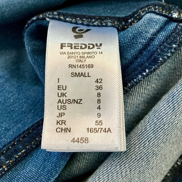 Freddy WR.UP Denim - High Waisted - 3 Button Shorts - Picture 3 of 4